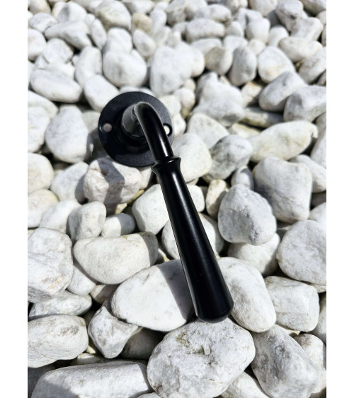 Puxador de porta de cor preta HINON redondo - puxador design