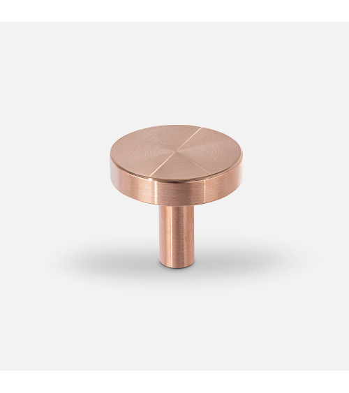 Botão de móvel em latão NENA M design
