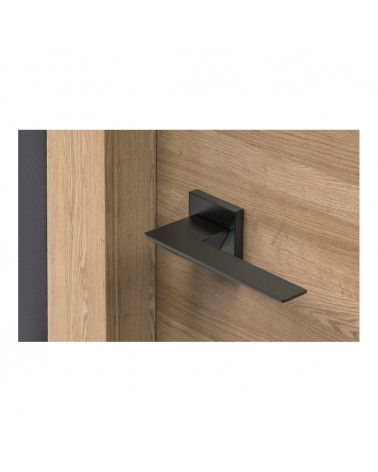 Puxador de porta preto Blade puxador design vista de cima montado numa porta
