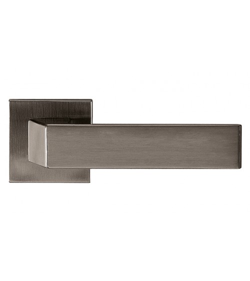 Puxador de porta clássico TUPAI 3033 Q - ferragens design