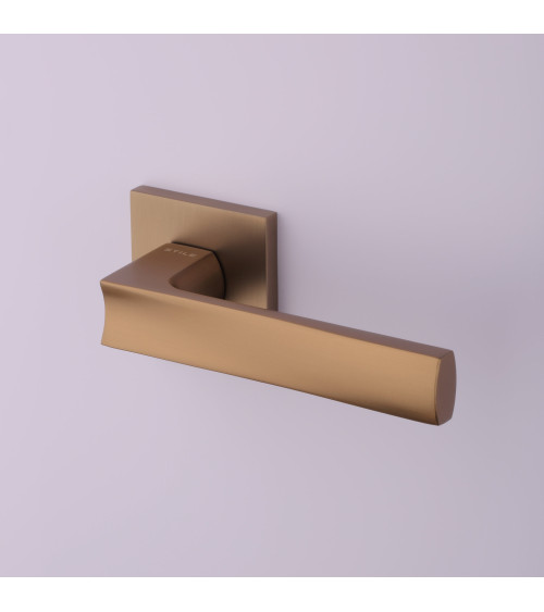 Puxador de porta castanho claro LIMA design
