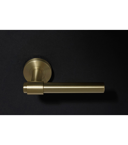 Puxador Iraty Dourado acetinado PVD Grau 3