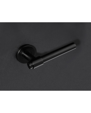 Puxador de porta IRATY preto PVD