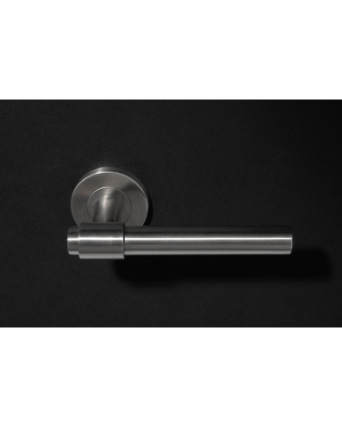 Puxador de porta IRATY inox escovado mate, Grau 3 uso intensivo