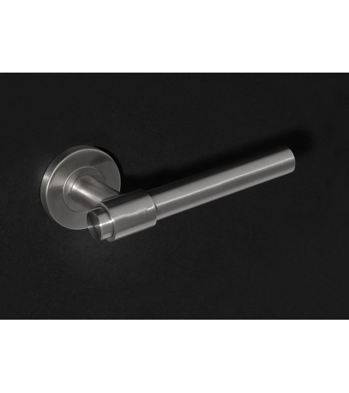 Puxador de porta IRATY inox escovado mate, Grau 3 uso intensivo