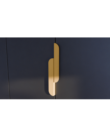Puxador de móvel dourado mate ZORIA alongado design visto de frente montado num móvel