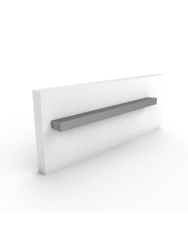 Puxador de móvel anodizado natural LATINO puxador design fixado num painel